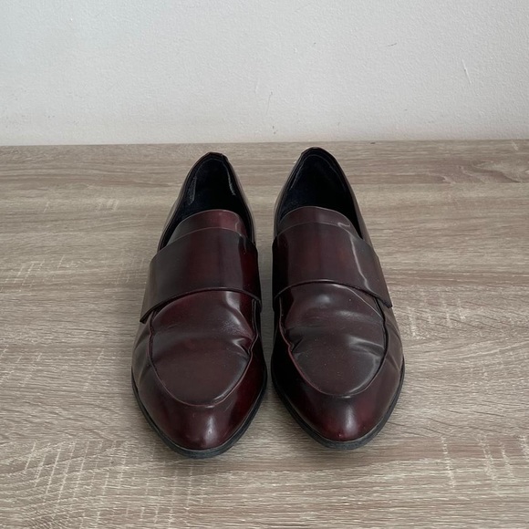 VAGABOND Ladies’ Loafers - Picture 3 of 14